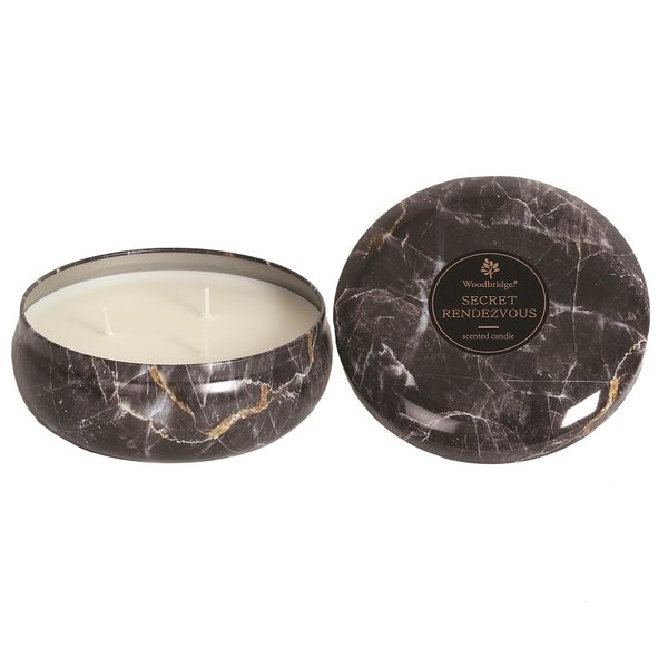 Woodbridge_Secret_Rendezvous_Tinned_Candle_470gr